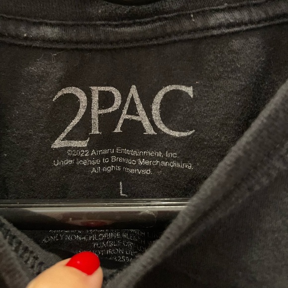 Tupac Trust Nobody Black Tee EUC Logo 90’s Rapper Hip Hop Womens Lg 2Pac Short - Picture 6 of 7